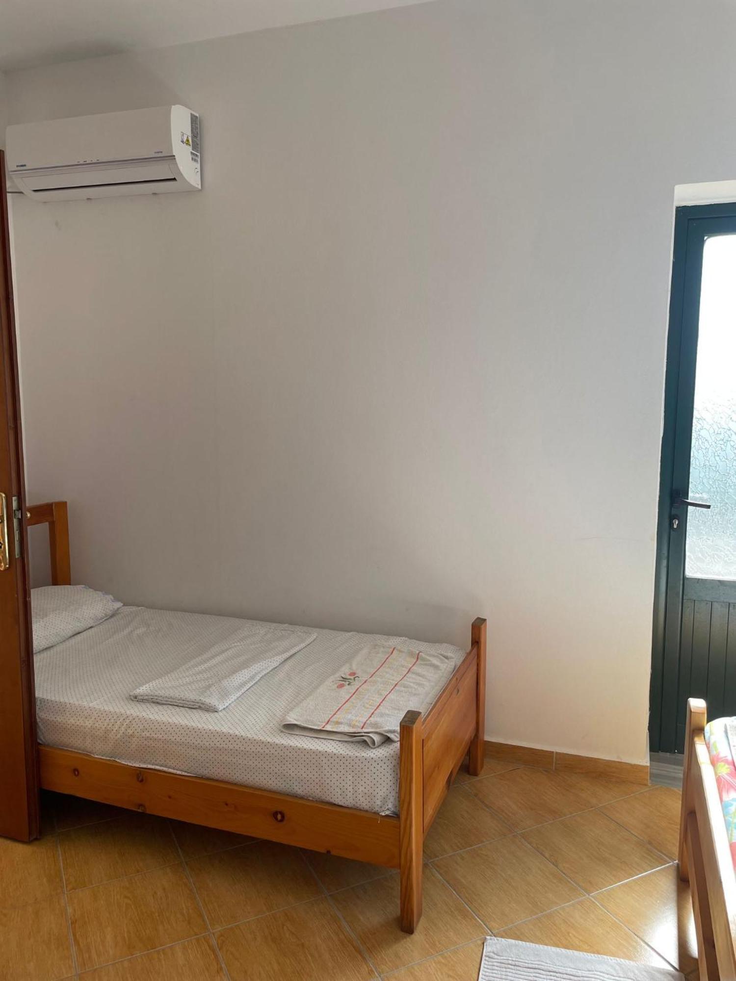 Hotel Bora Gostime 객실 사진